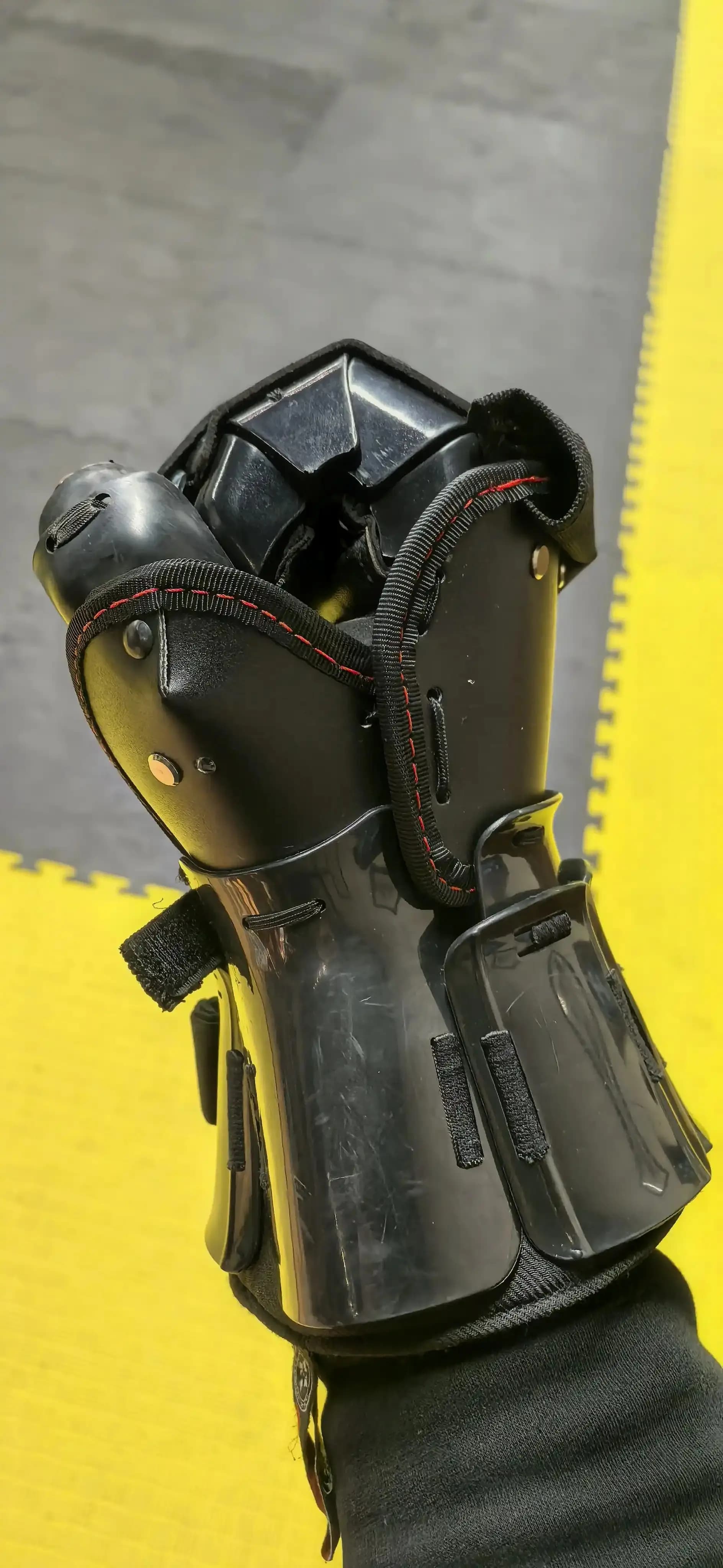 (Hammer Shield) Nouvelle version de l'équipement à une main, gants de sécurité en acier pour équipem