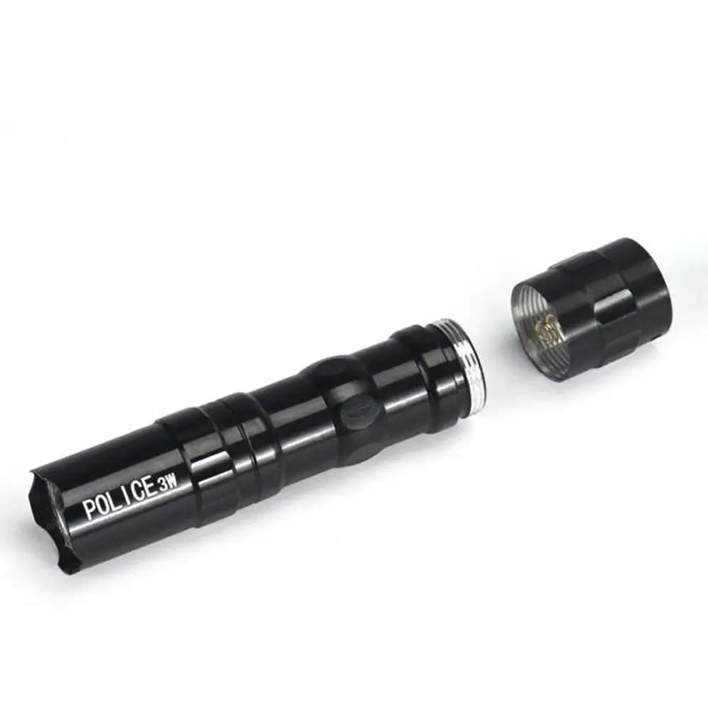 Lampe de poche tactique Super lumineuse utile, lampe de poche médicale LED, ampoule, petite torche é