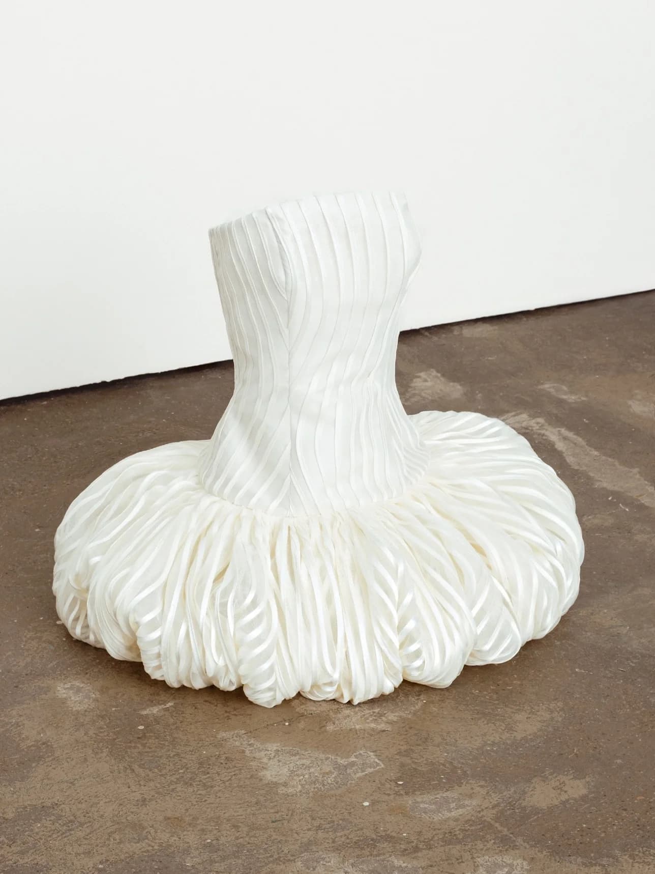Nouvelle Robe Courte Blanche Plissée sans Bretelles pour Femme 2026, Robe de Cocktail à Ourlet Bulle