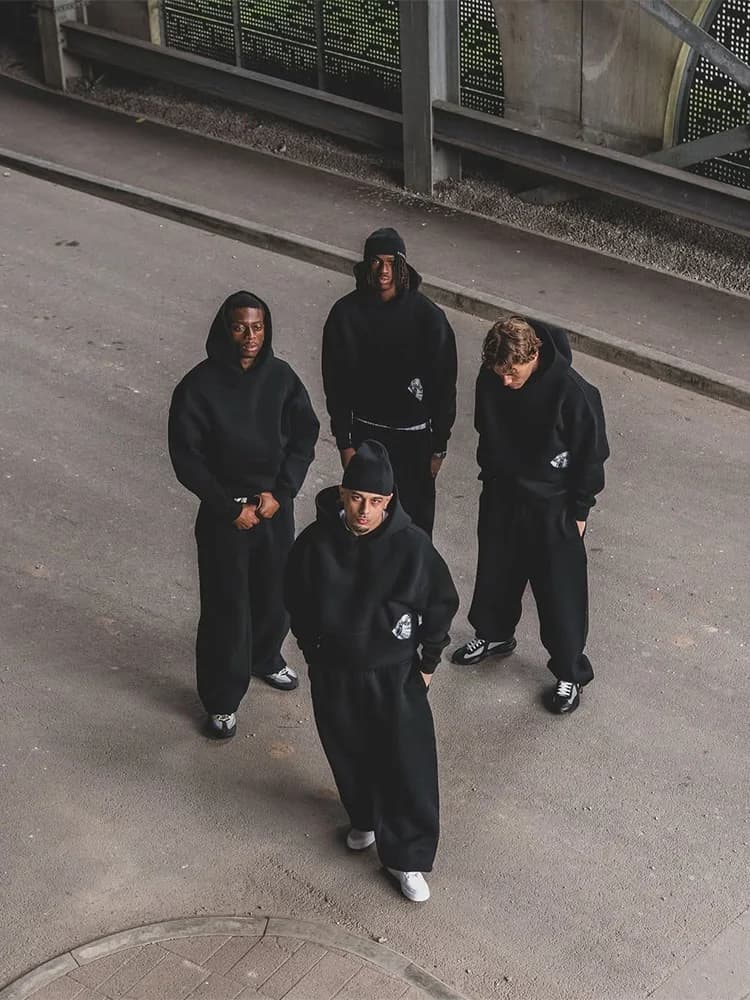 Ensemble Sportif Homme Tendance 2026 : Sweat à Capuche Brodé Y2K Harajuku et Pantalon de Survêtement