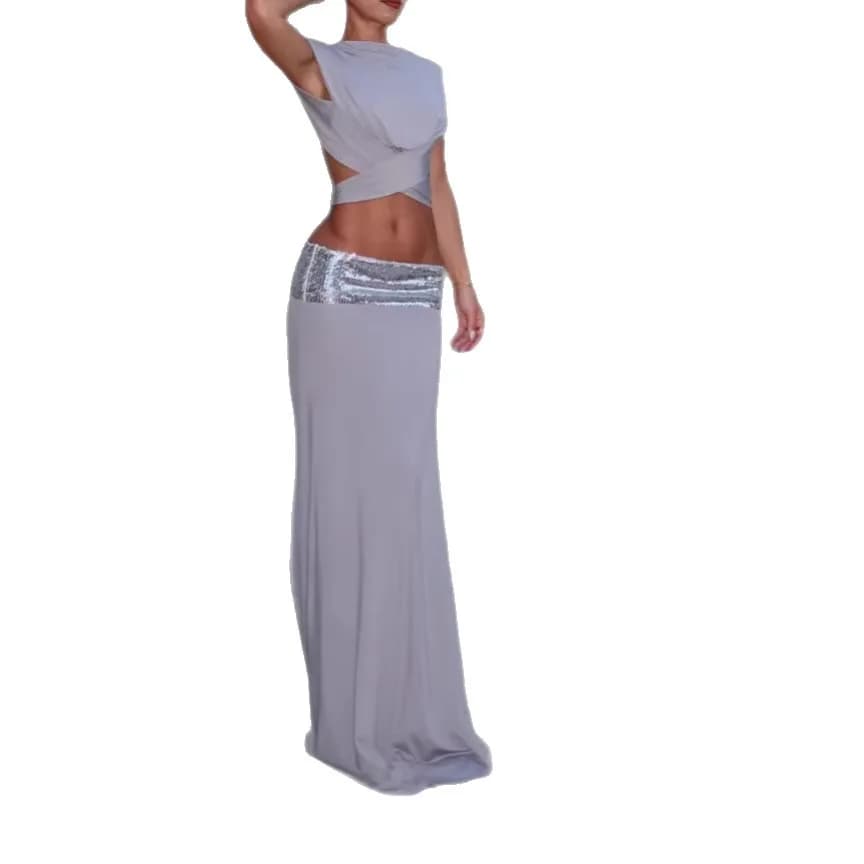 Ensemble 2 pièces UNITIM : Top court élégant et sexy à dos nu avec jupe longue à sequins taille bass
