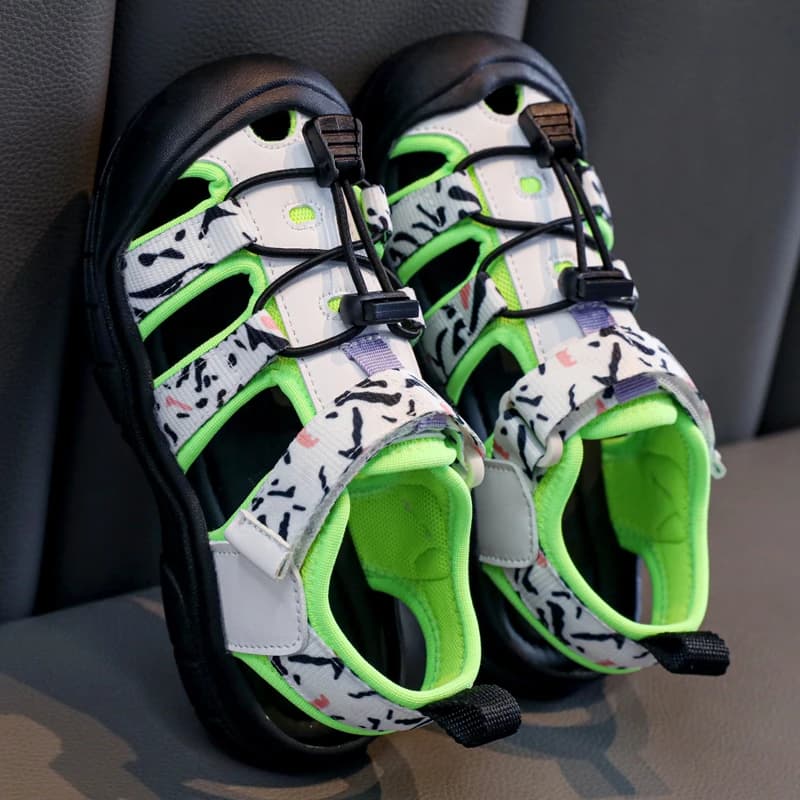 Nouvelles sandales de sport pour enfants 2026 – Design ajouré multicolore, sandales plates souples à