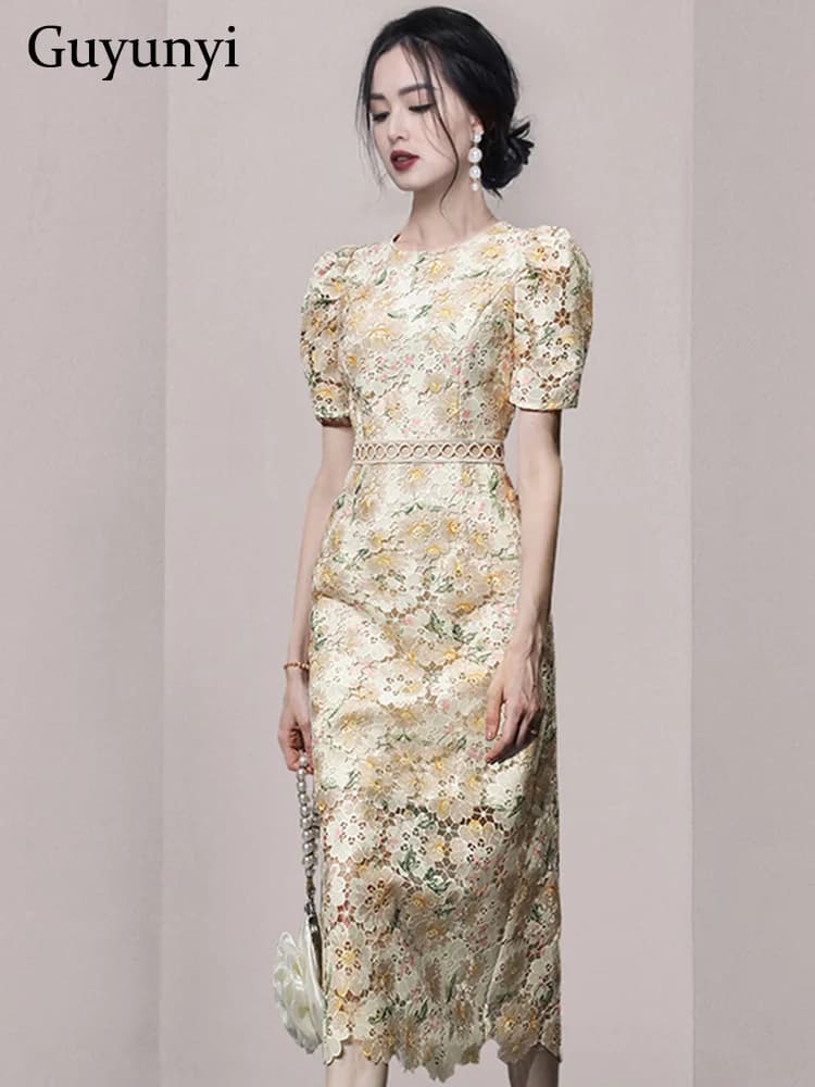 Robe fourreau en dentelle vintage pour femme, broderie florale, col rond, manches bouffantes, taille