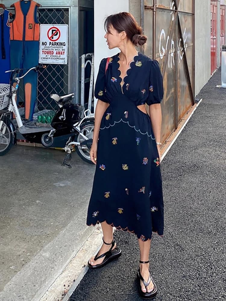 Robe longue en mousseline de soie brodée de fleurs vintage pour femmes, évider, taille incurvée, col