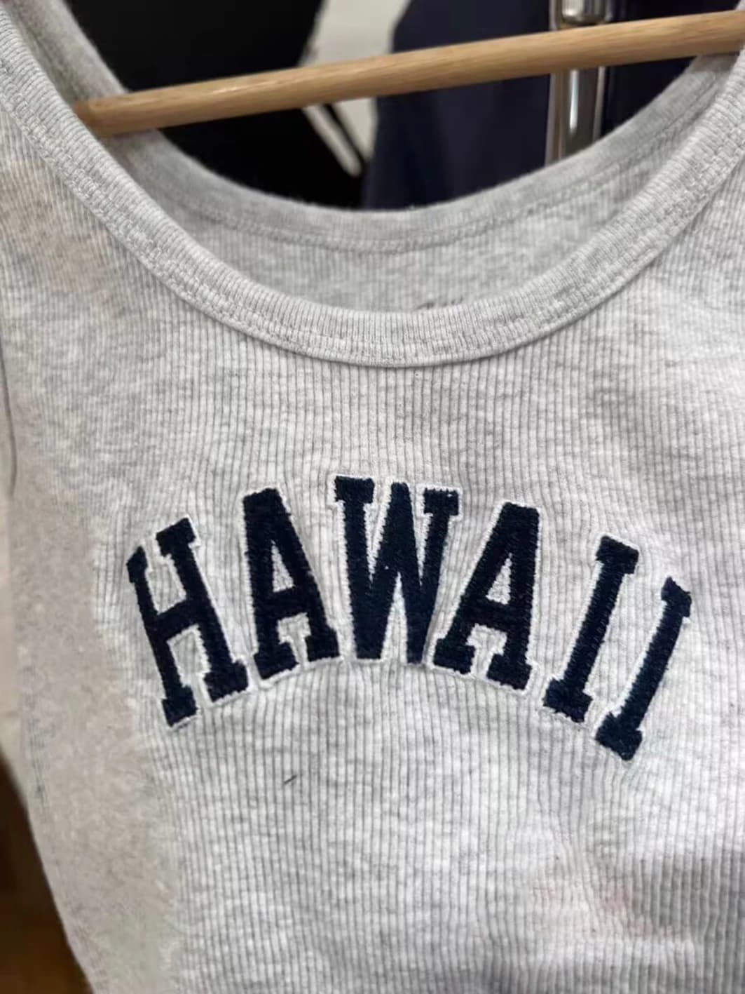 Débardeur Slim avec lettres brodées pour femme, haut court d'été sans manches, col en U, fil de vis,