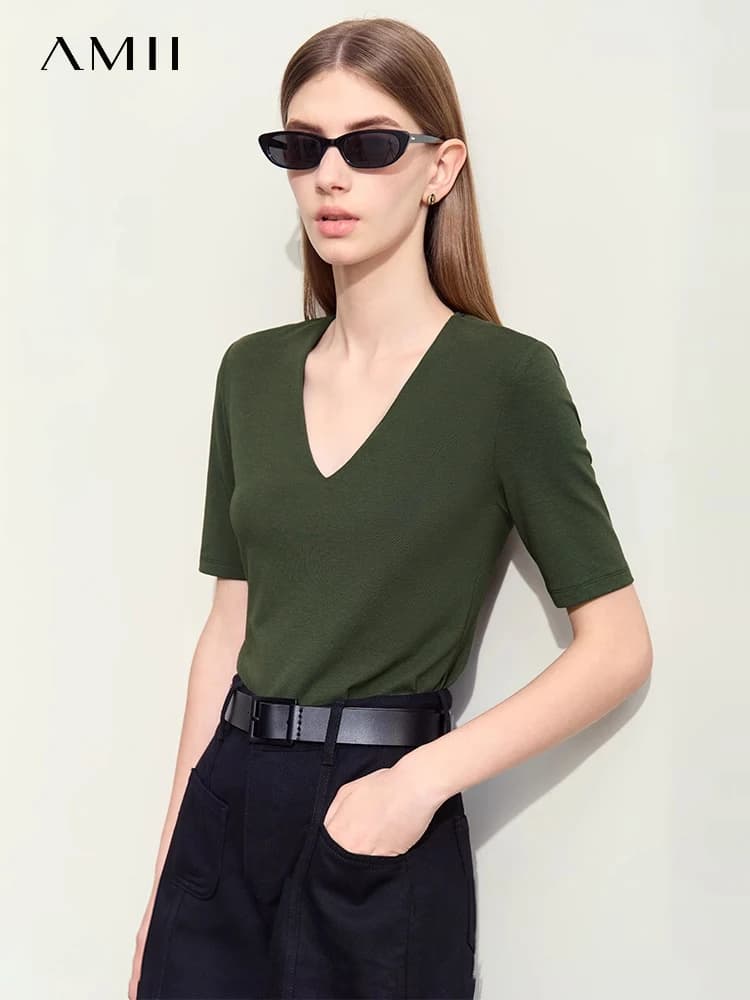 Amii minimalisme 2024 été nouveau col en v T-Shirts femmes coton tricoté demi manches T-shirt femme 