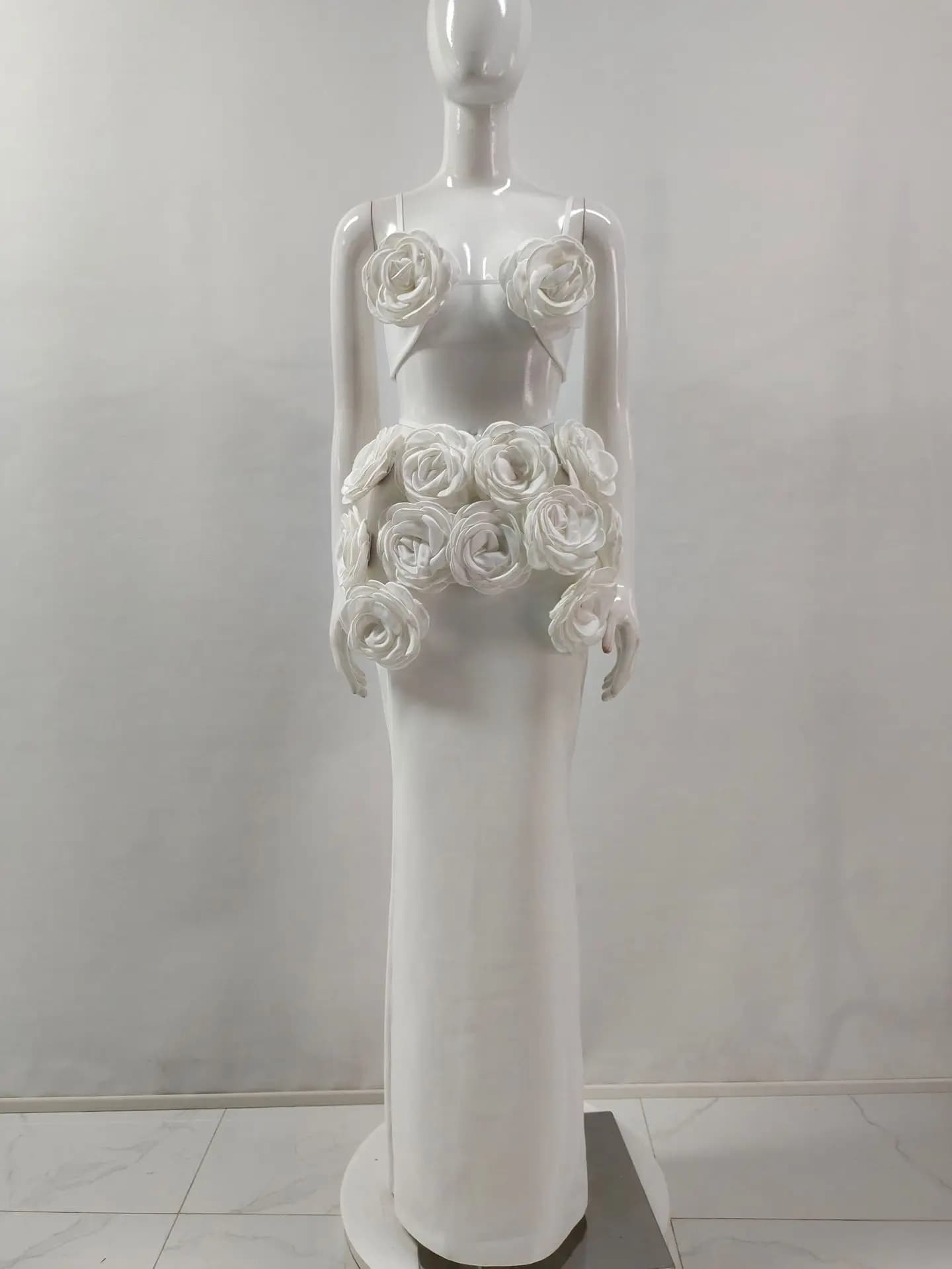 Robe longue à bandes pour femmes, couleur noir et blanc, Sexy, sans manches, col en v, moulante, 2 p