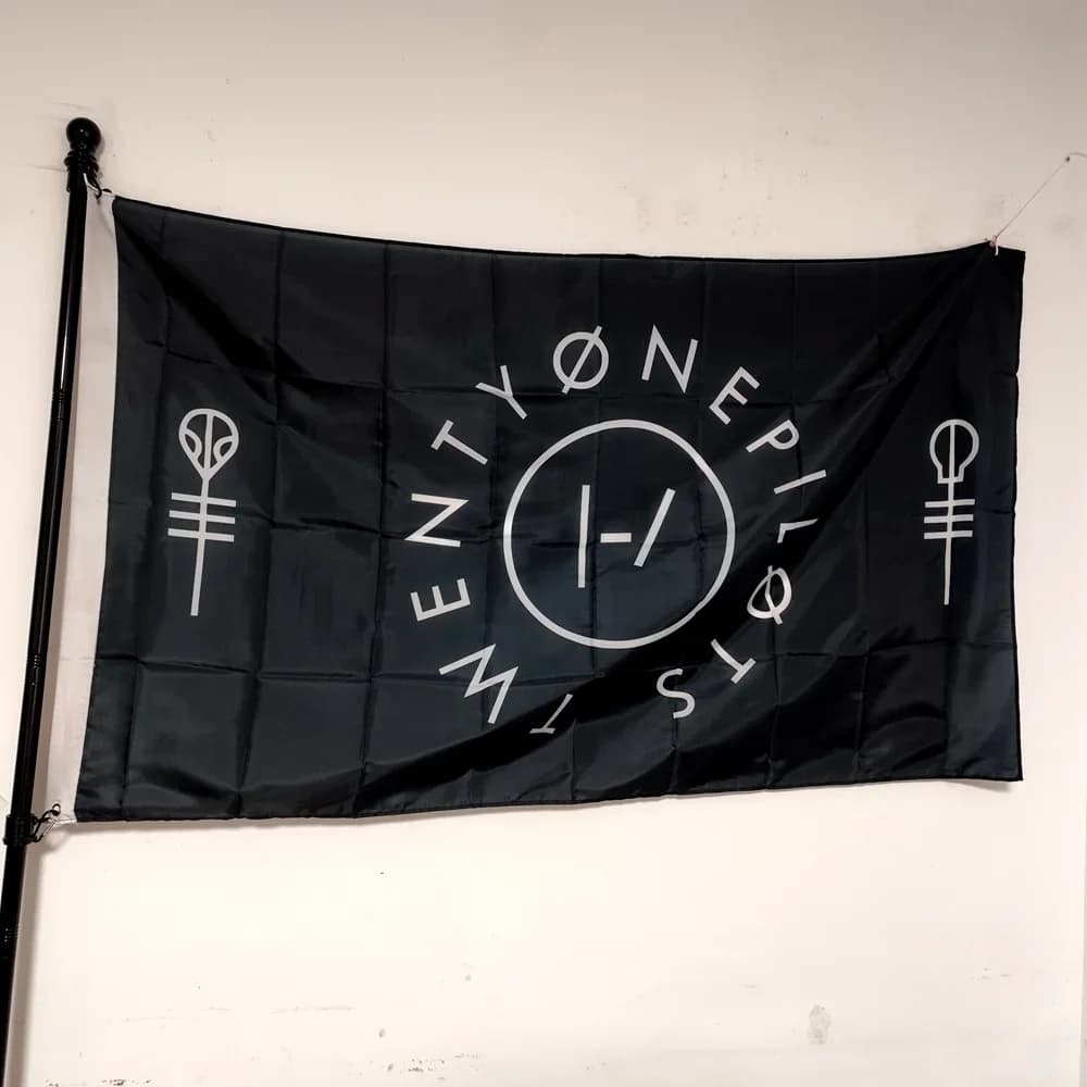 Vingt et un pilotes drapeau Polyester extérieur intérieur tenture murale décor drapeau Durable 90x15