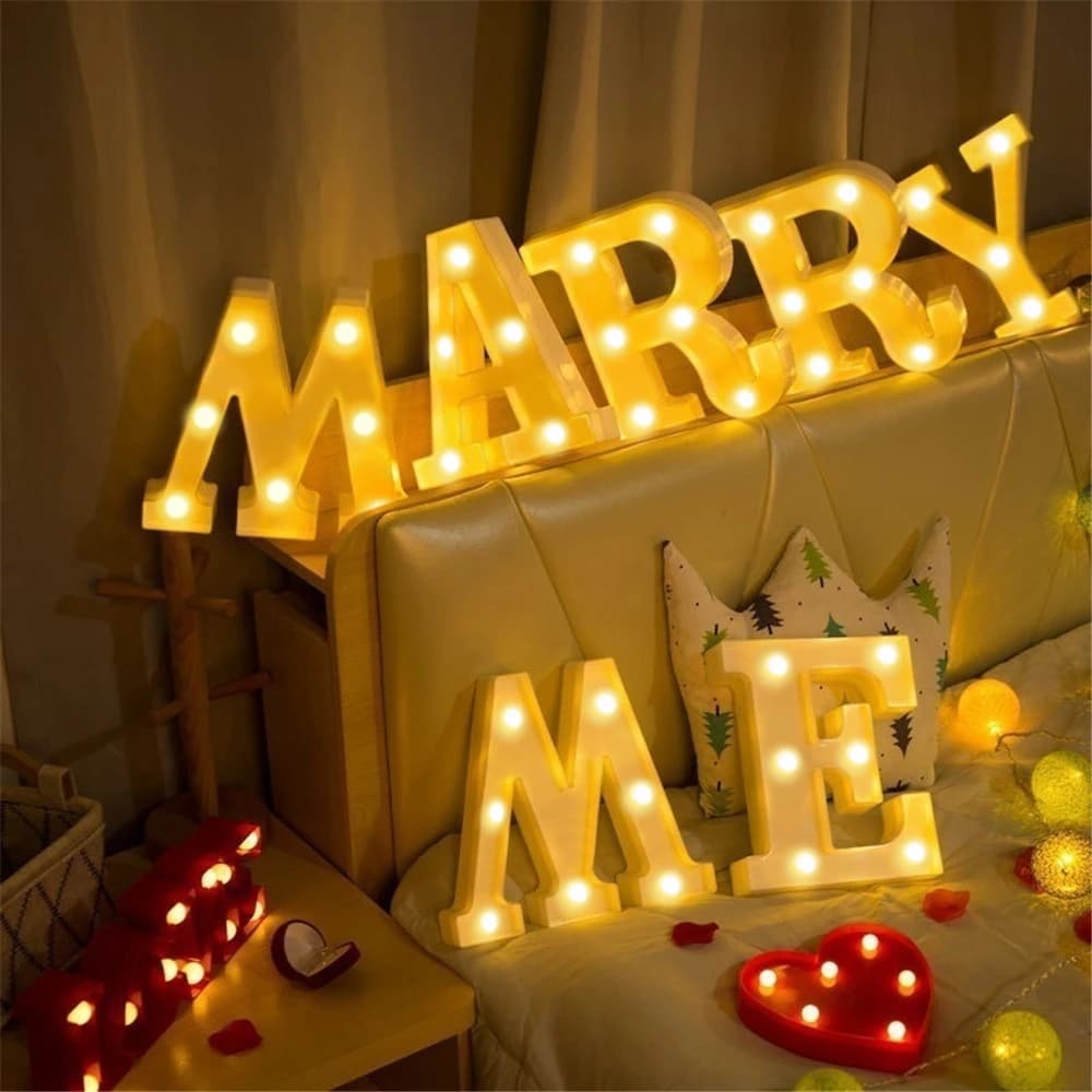 Veilleuse LED avec Lettres de l'Alphabet de 16cm, Luminaire Décoratif d'Nik, Idéal pour un Mariage, 