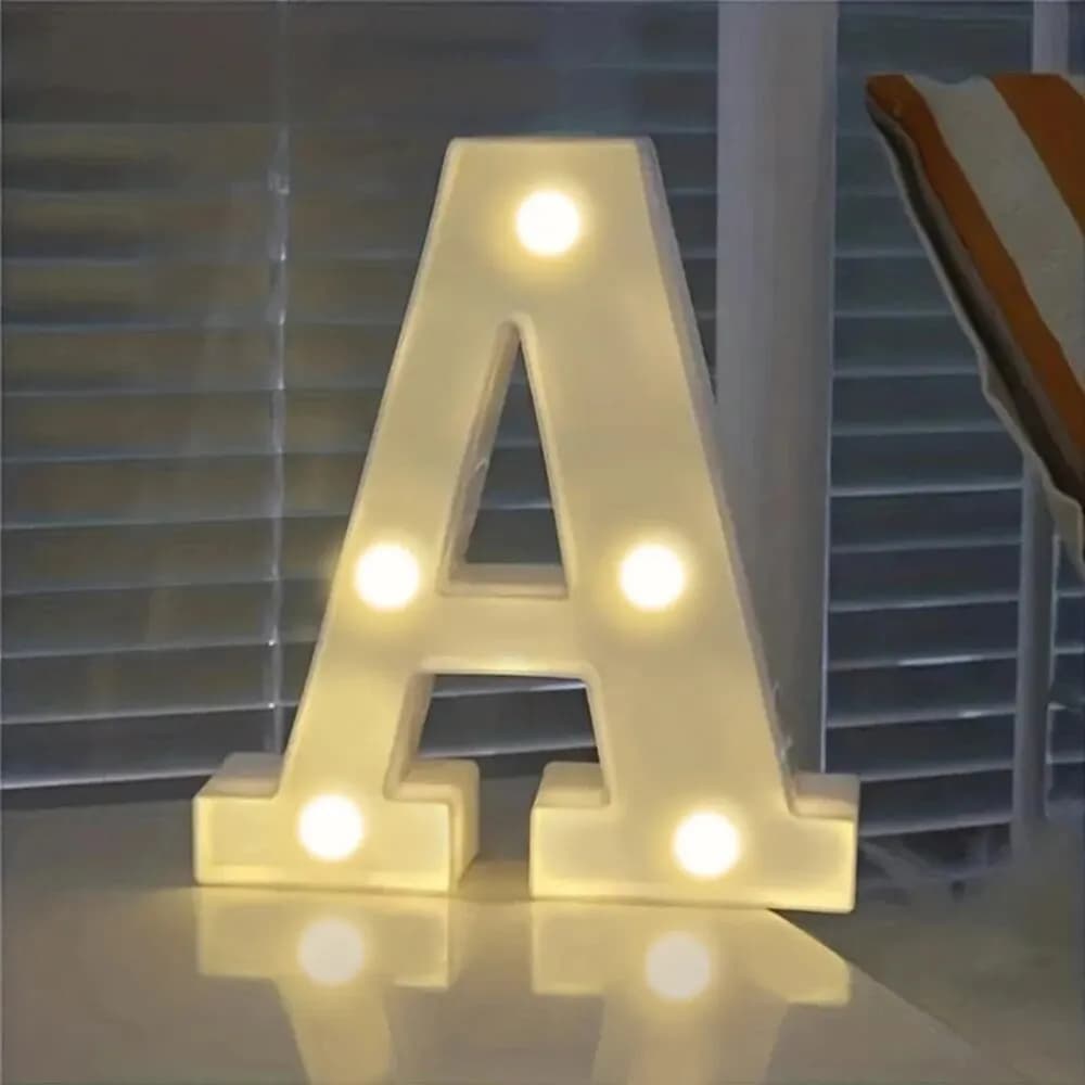 Veilleuse LED avec Lettres de l'Alphabet de 16cm, Luminaire Décoratif d'Nik, Idéal pour un Mariage, 
