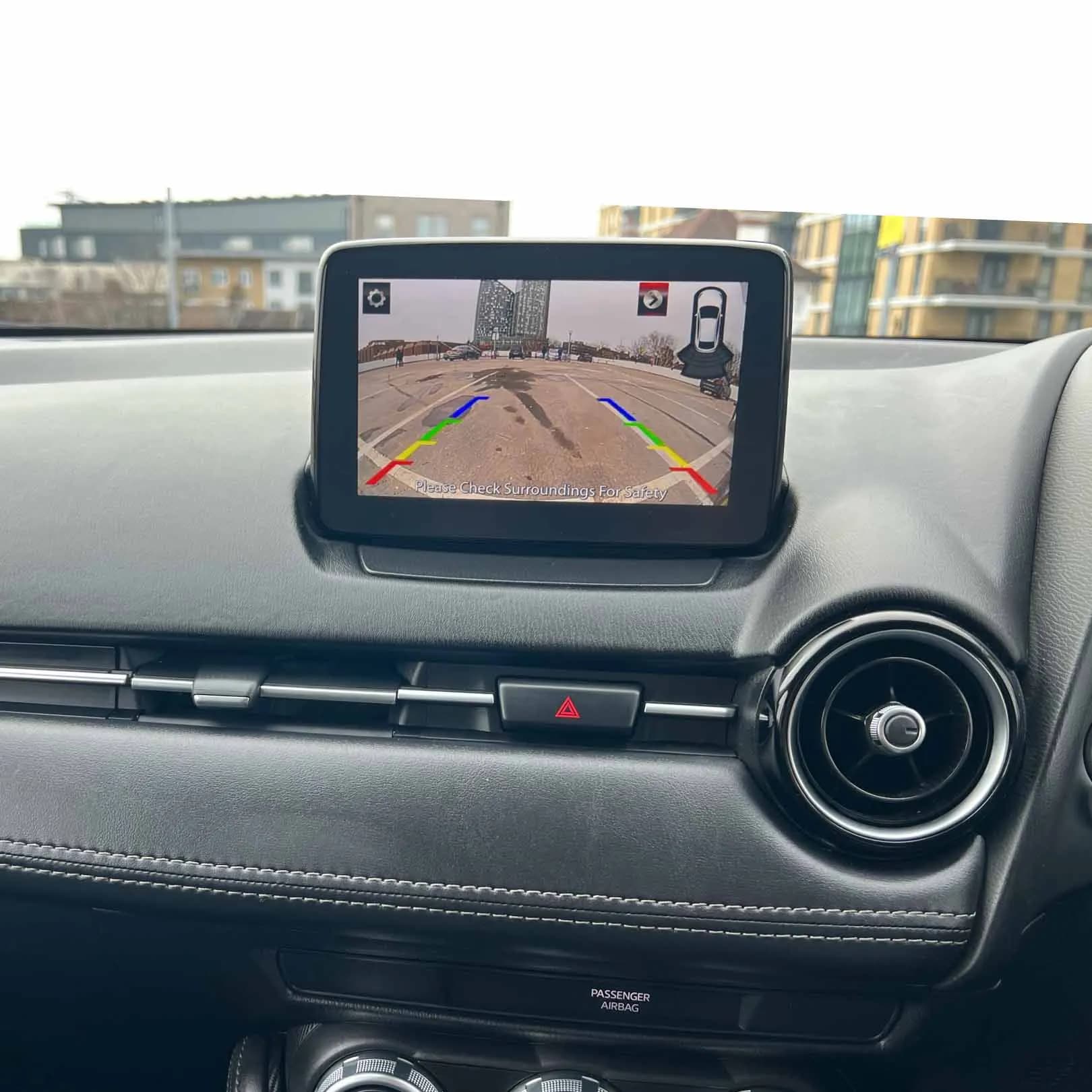 VKAUTO pour Mazda 2 Demio DJ hayon 2015 ~ 2025 caméra de recul oeil de poisson fonctionne avec l'ada