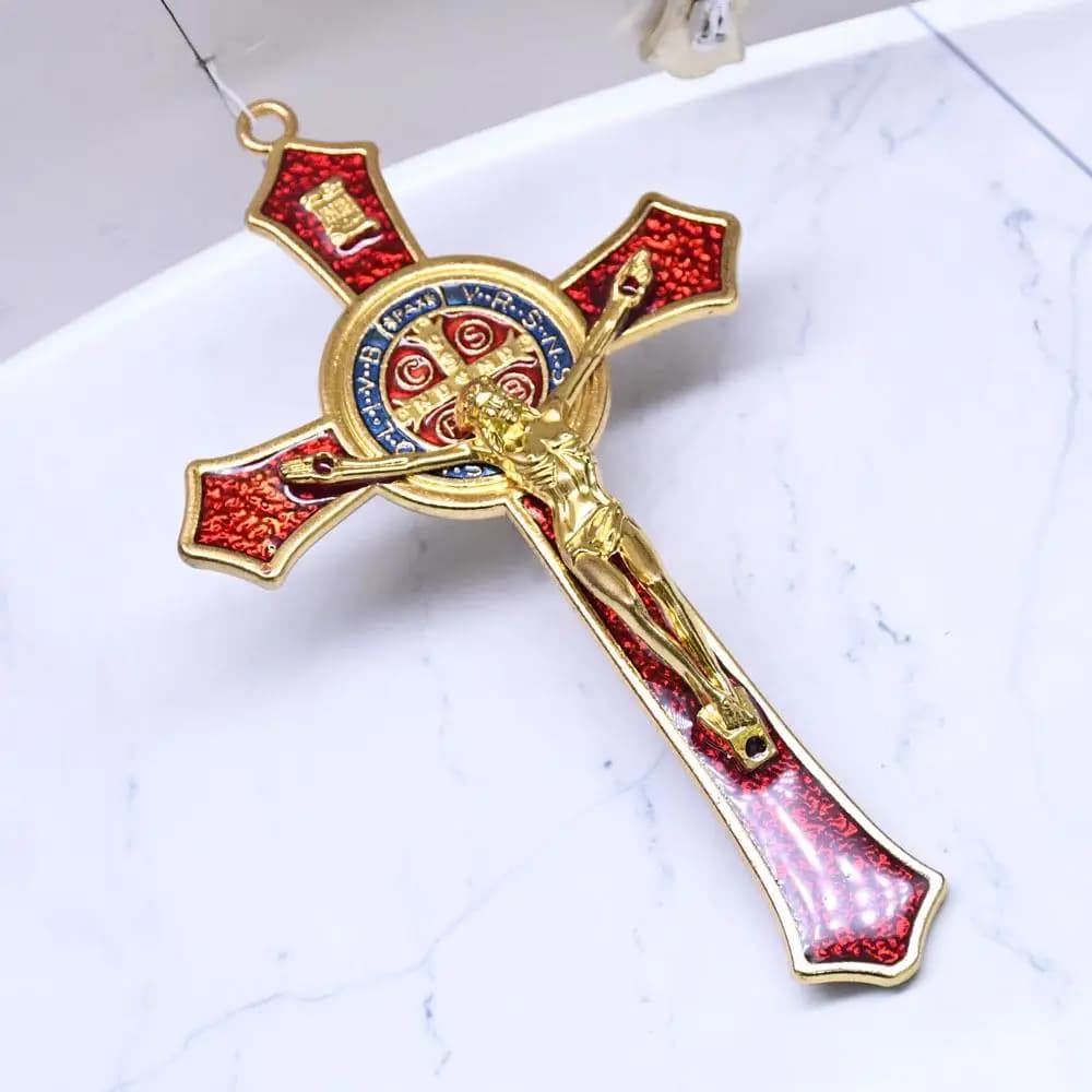 Pendentif Saint Benoît doré, croix de Jésus Christ, religion, prière, fournitures de décoration, 12x