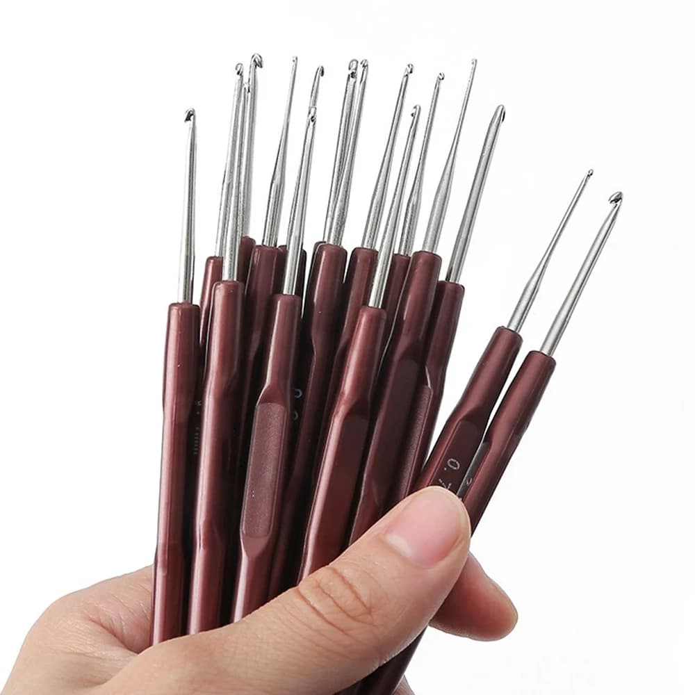 Crochets à tricoter pour dreadlocks, outils capillaires en métal et plastique, crochets de 0,5 mm, 0