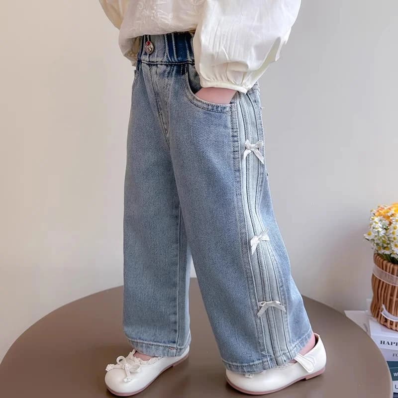 Pantalon en jean brodé avec dentelle pour filles, nouveau jean à nœud brodé, vêtements pour enfants,