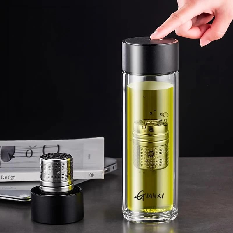 Bouteille d'eau en verre avec passoire à thé et couvercle de tasse magnétique, tasse d'eau résistant