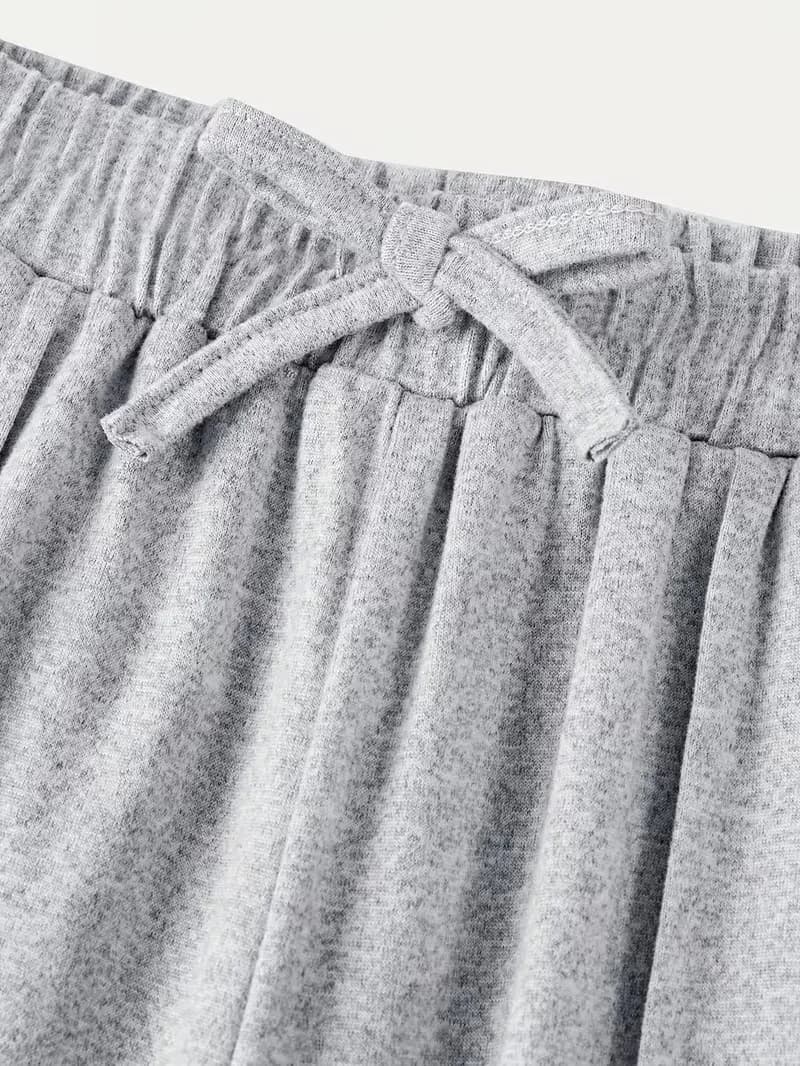 Ensemble 2 pièces en tricot gris pour filles – Haut court froncé à boutons sur le devant et pantalon