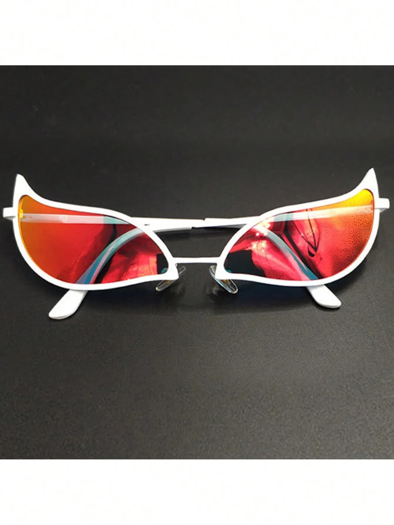 Doflamingo lunettes Donquixote Doflamingo oeil de chat Cosplay lunettes de soleil pour hommes femmes