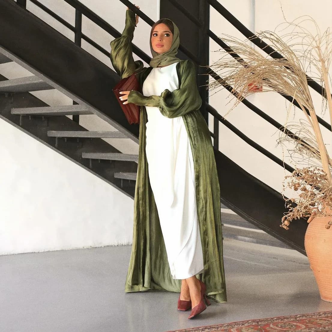 Robe cardigan en satin turc pour femme, vêtements d'extérieur musulmans, manches boutonnées, Dubaï, 