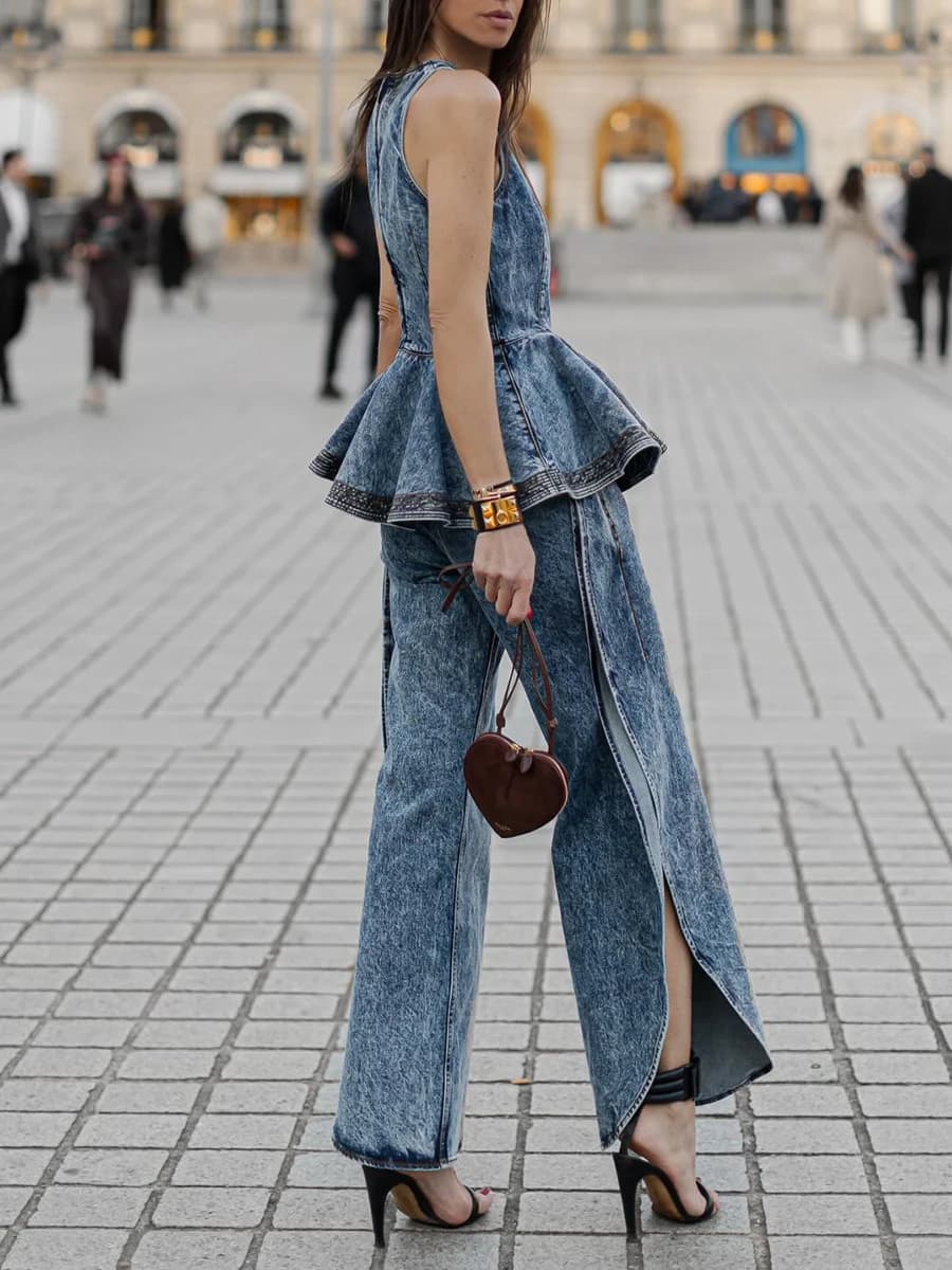 TWOTWINSTYLE Ensemble deux pièces en jean à plis superposés pour femme, haut chic sans manches à col