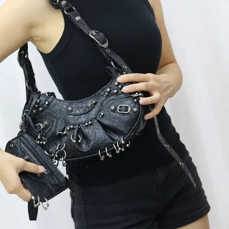 Ensemble de sacs punk pour femmes, sac fourre-tout blanc froissé avec pochette assortie, design clou