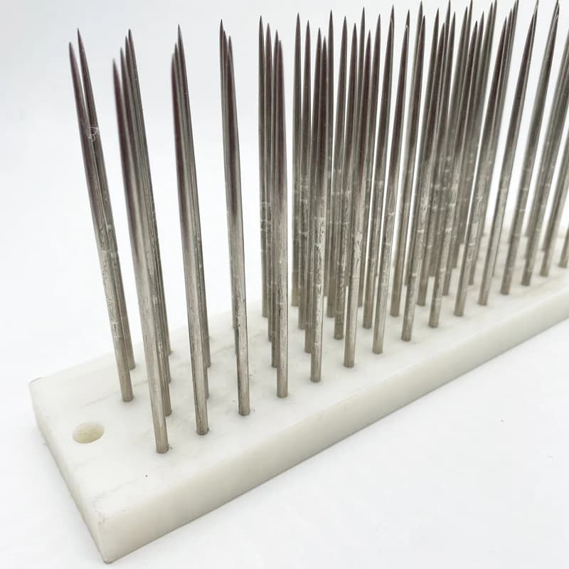 Mèches de Cheveux en Acier Inoxydable Blanc, 22x5.5x8.5cm, pour Peigner les Extensions de Cheveux Hu