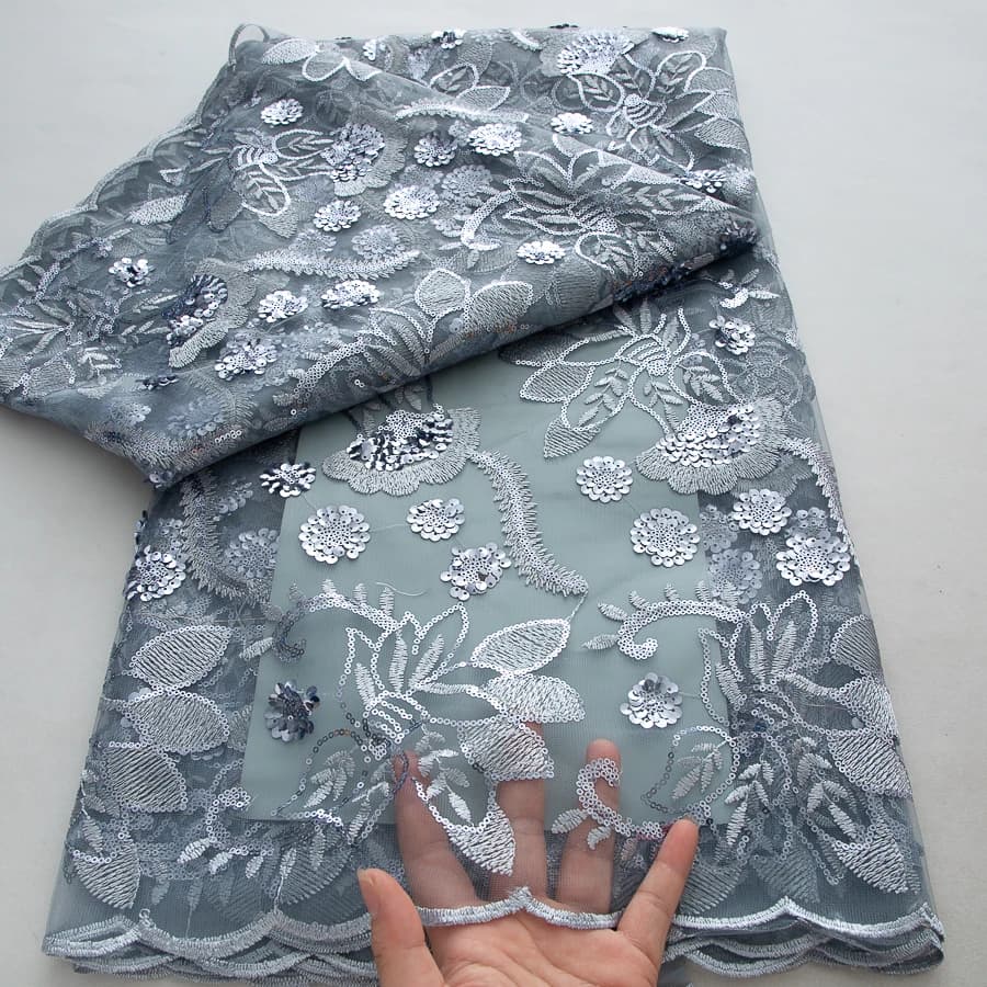 Tissu en dentelle de tulle bleu à sequins, broderie de luxe française pour robe de mariée, tissu en 