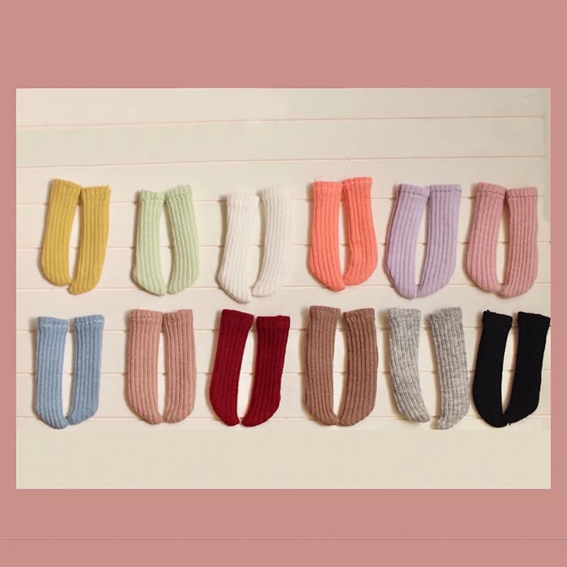 Une paire de chaussettes pour poupée Blyth, chaussettes courtes de couleur bonbon, accessoires pour 