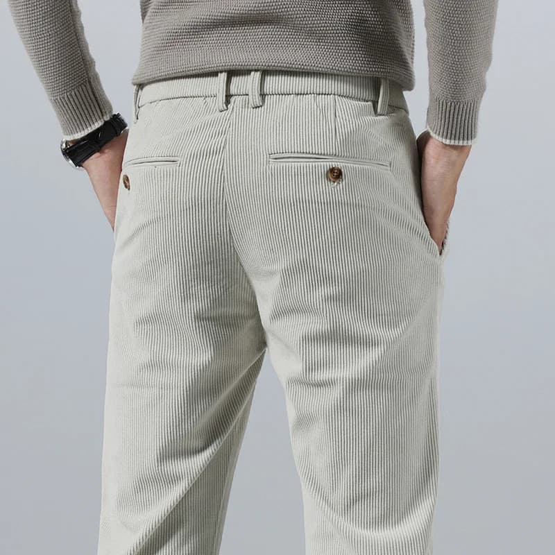 Pantalon décontracté en velours côtelé pour homme, collection Printemps-Automne 2026, coupe droite é