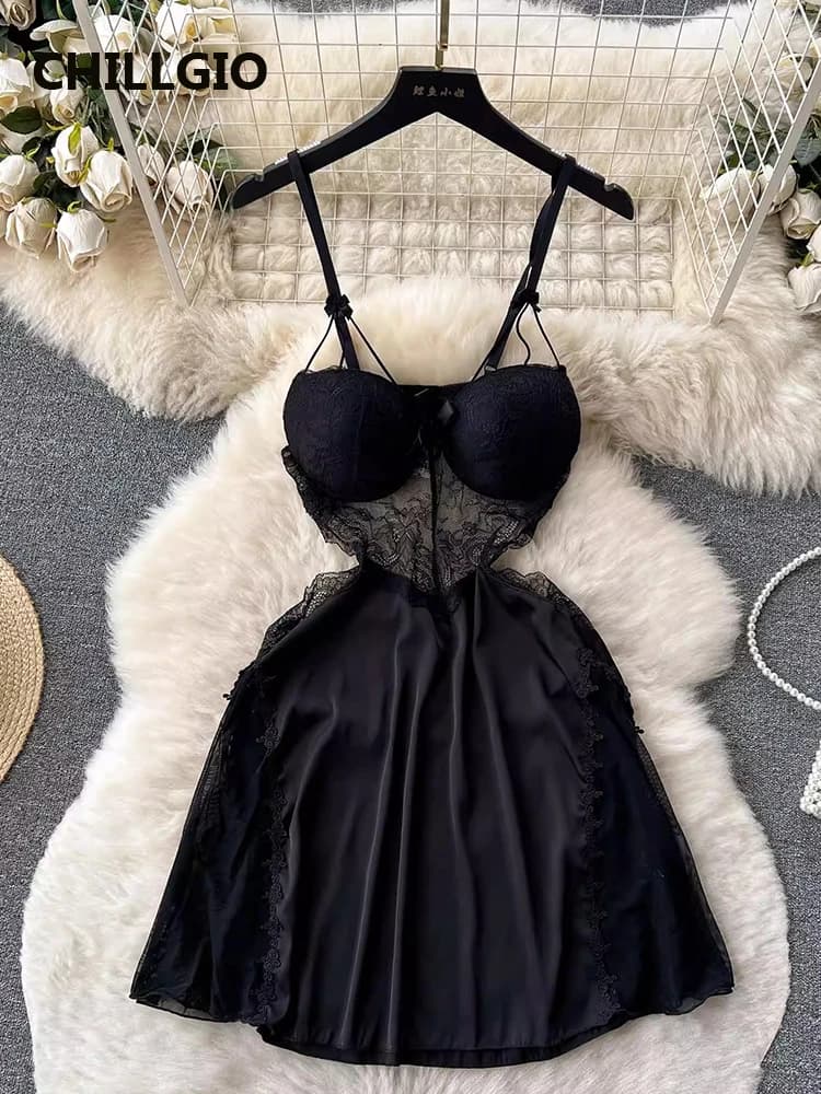 CHILLGIO femmes Sexy dentelle florale Spaghetti sangle robe d'été mode dos nu une ligne été Transpar