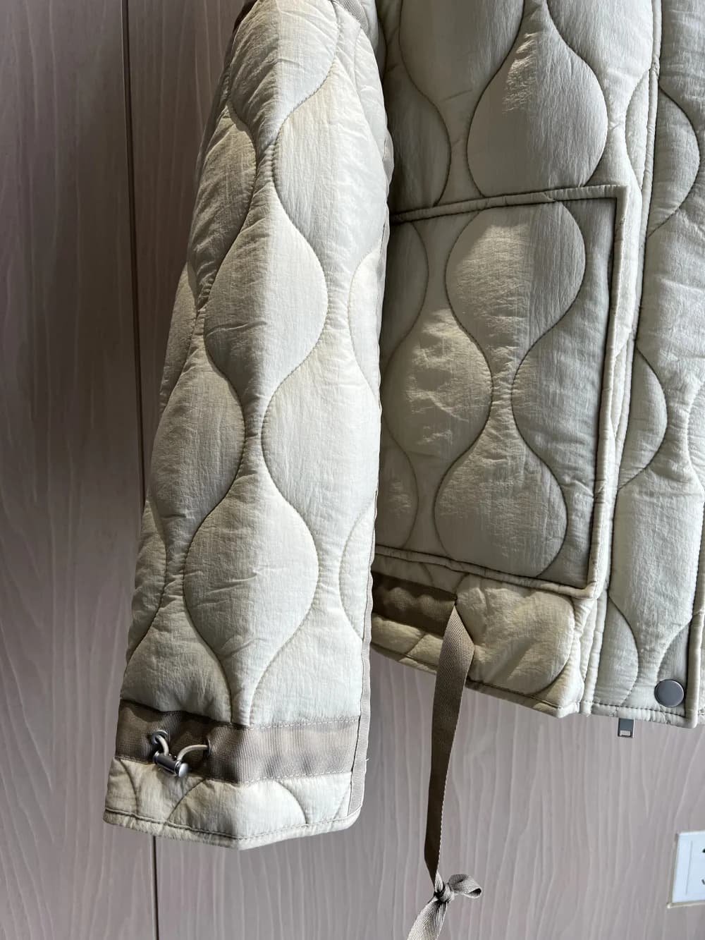 Manteau matelassé pour femmes ETJ 2025 veste QUILTée avec attaches nouvelle veste en coton beige ave