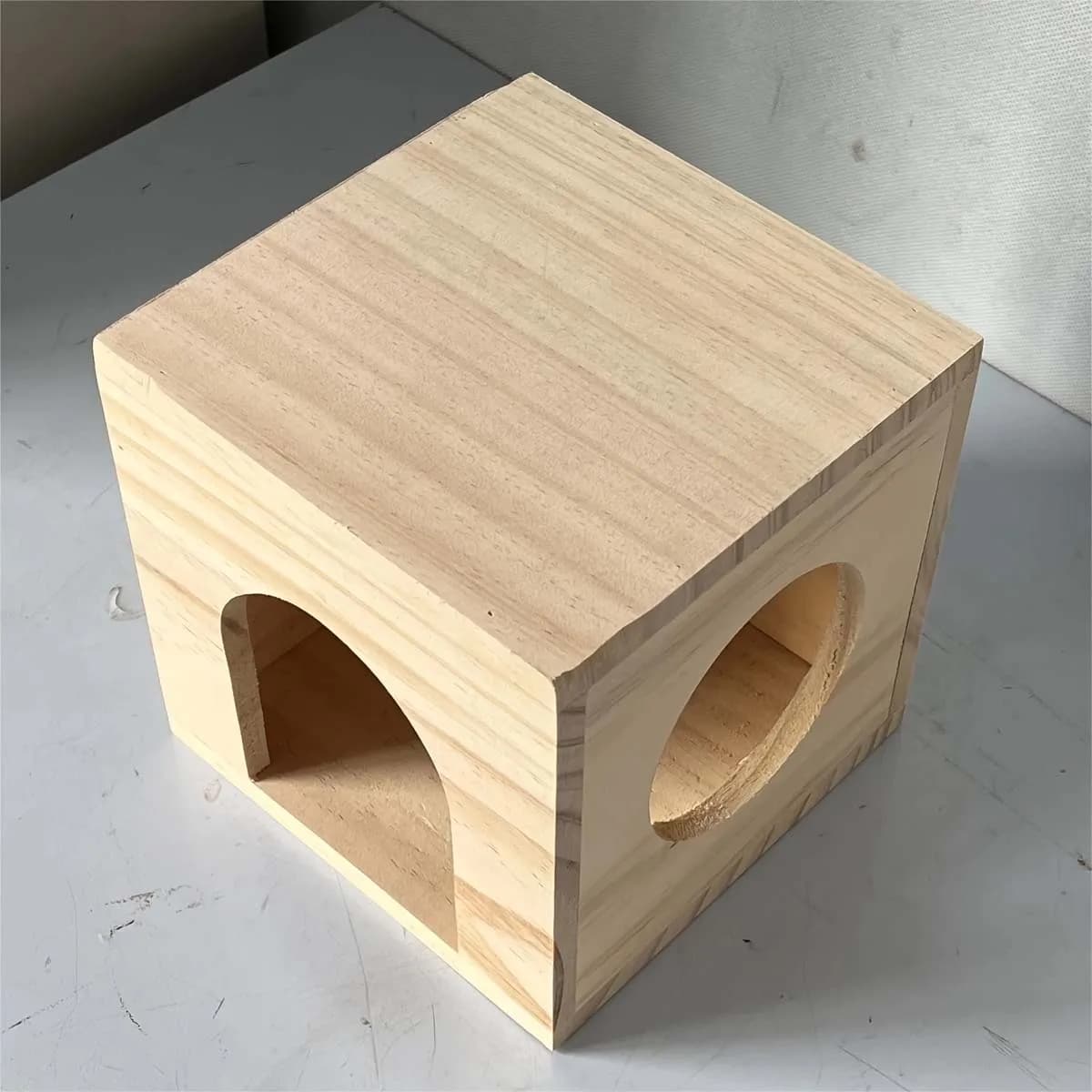 Hamster en bois, ours doré, maison dodge, rutine, maison de poulet, branche de fleur, chambre hériss
