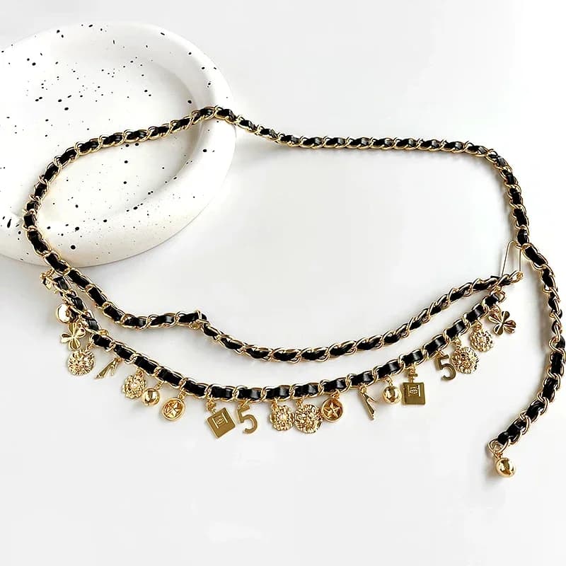 Ceintures tissées en cuir multicouches, chaîne de taille, pompon en métal, pendentif multi-éléments,