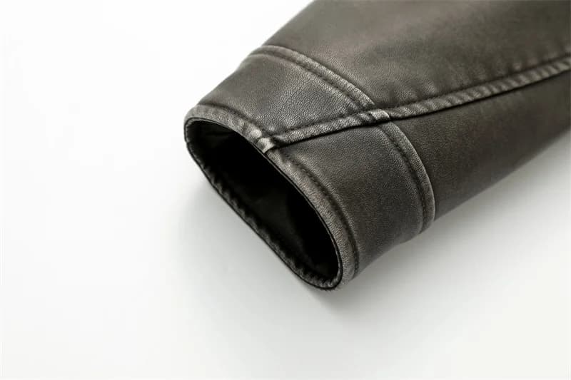 2025New Coal gray le Veste en cuir lavé pour femme avec ceinture, manteau court avec fermeture éclai