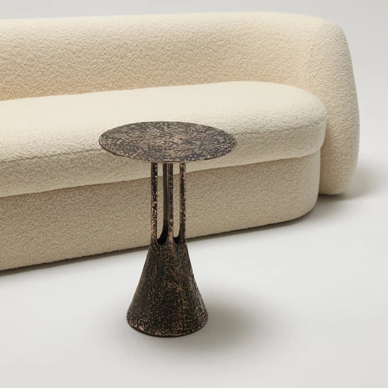 Petite table basse ronde en métal, table d'appoint en laiton antique, salon moderne, conception Manu