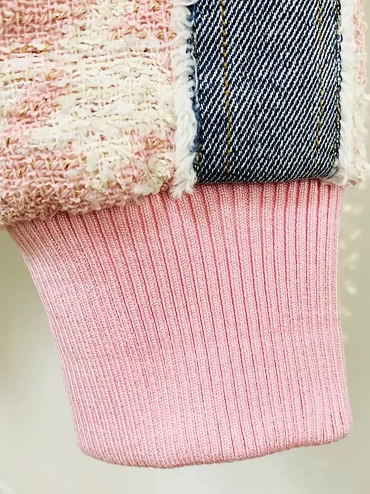 Veste en tweed à carreaux pied-de-poule avec boutons en forme de lion, patchwork en denim et franges