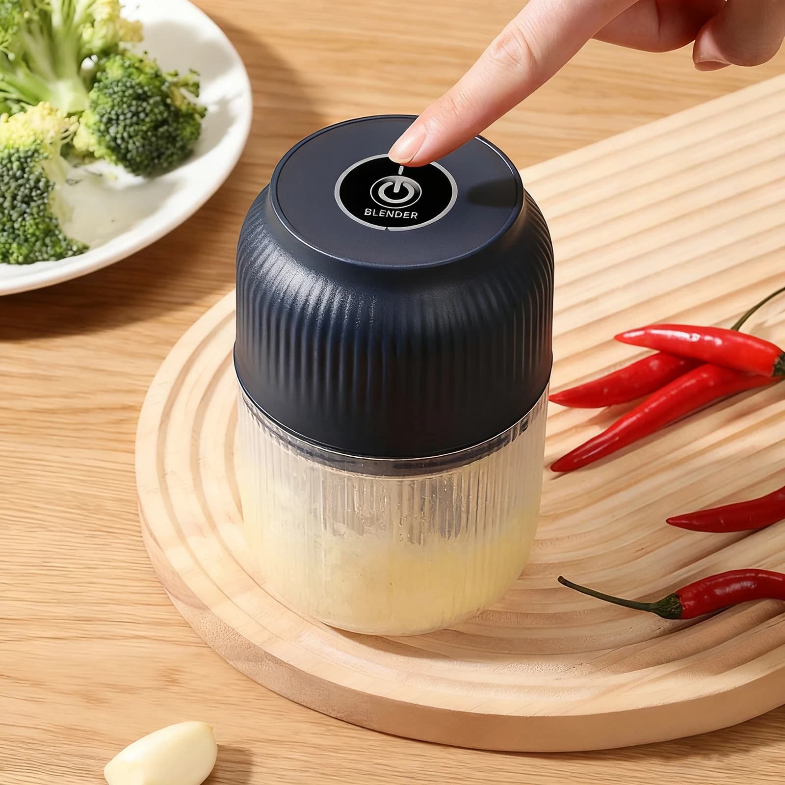 Mini hachoir électrique 320 ml USB pour ail, piment, gingembre, légumes, aliments pour bébés – Outil