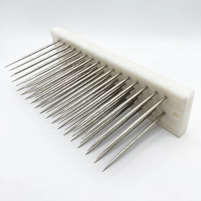 Mèches de Cheveux en Acier Inoxydable Blanc, 22x5.5x8.5cm, pour Peigner les Extensions de Cheveux Hu