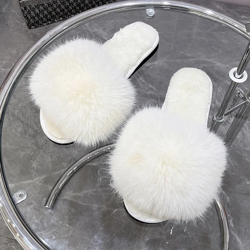 Nouvelles pantoufles d'intérieur en fausse fourrure pour femmes, simples, douces, confortables, chau