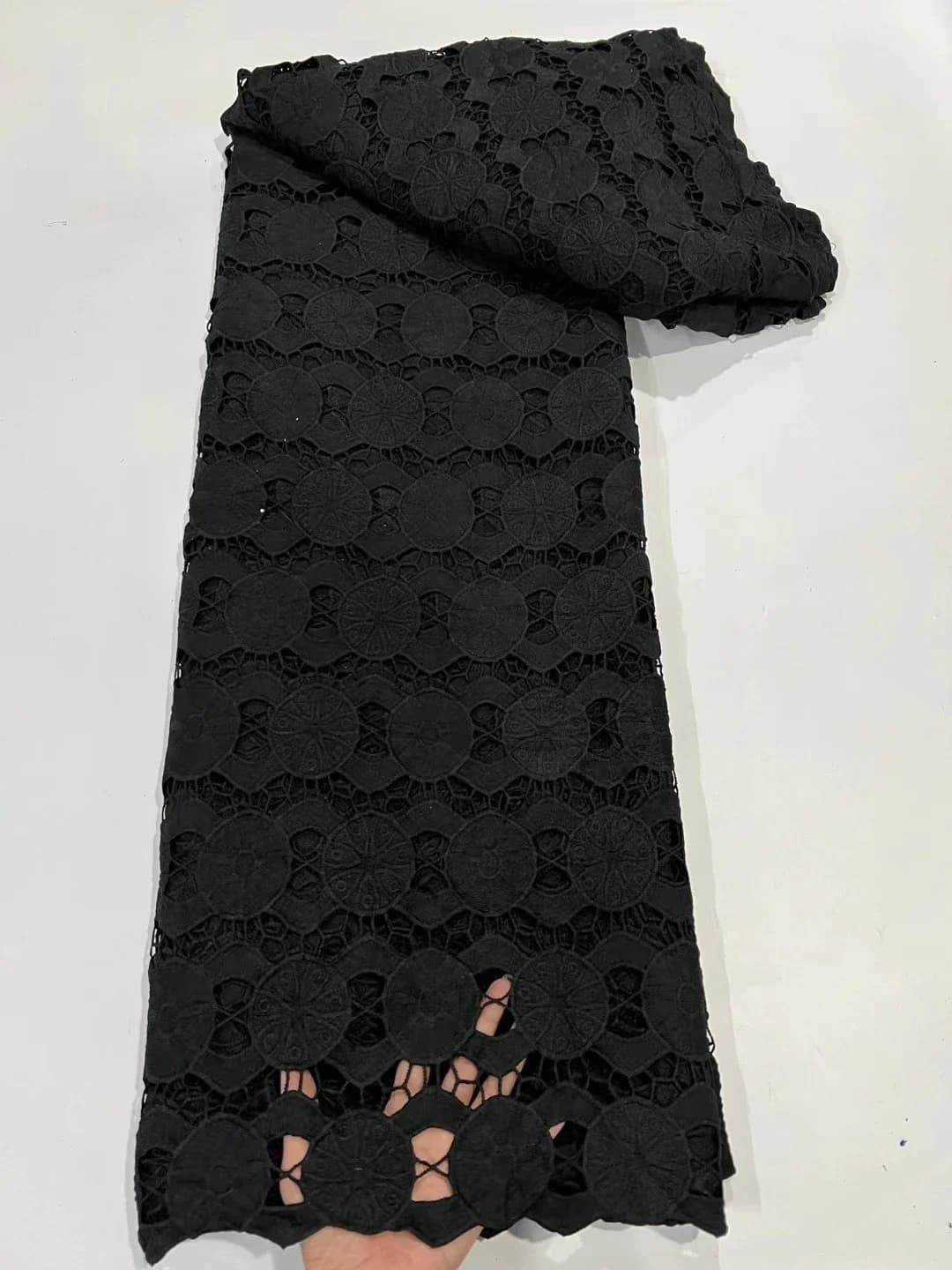 Tissu africain noir en dentelle Guipure, tissu nigérian en dentelle Soluble dans l'eau de haute qual