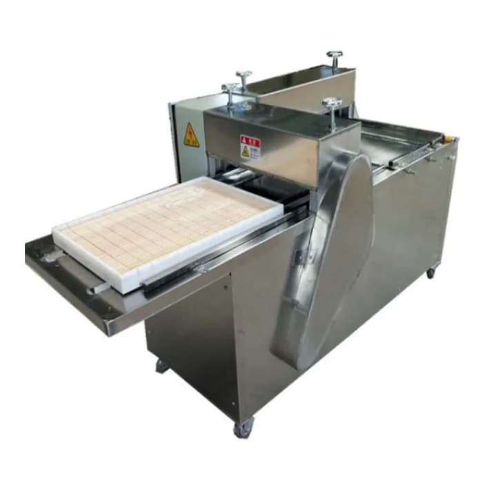 Petite ligne de production de barres de bonbons en chocolat, machine de formage de caramel au chocol