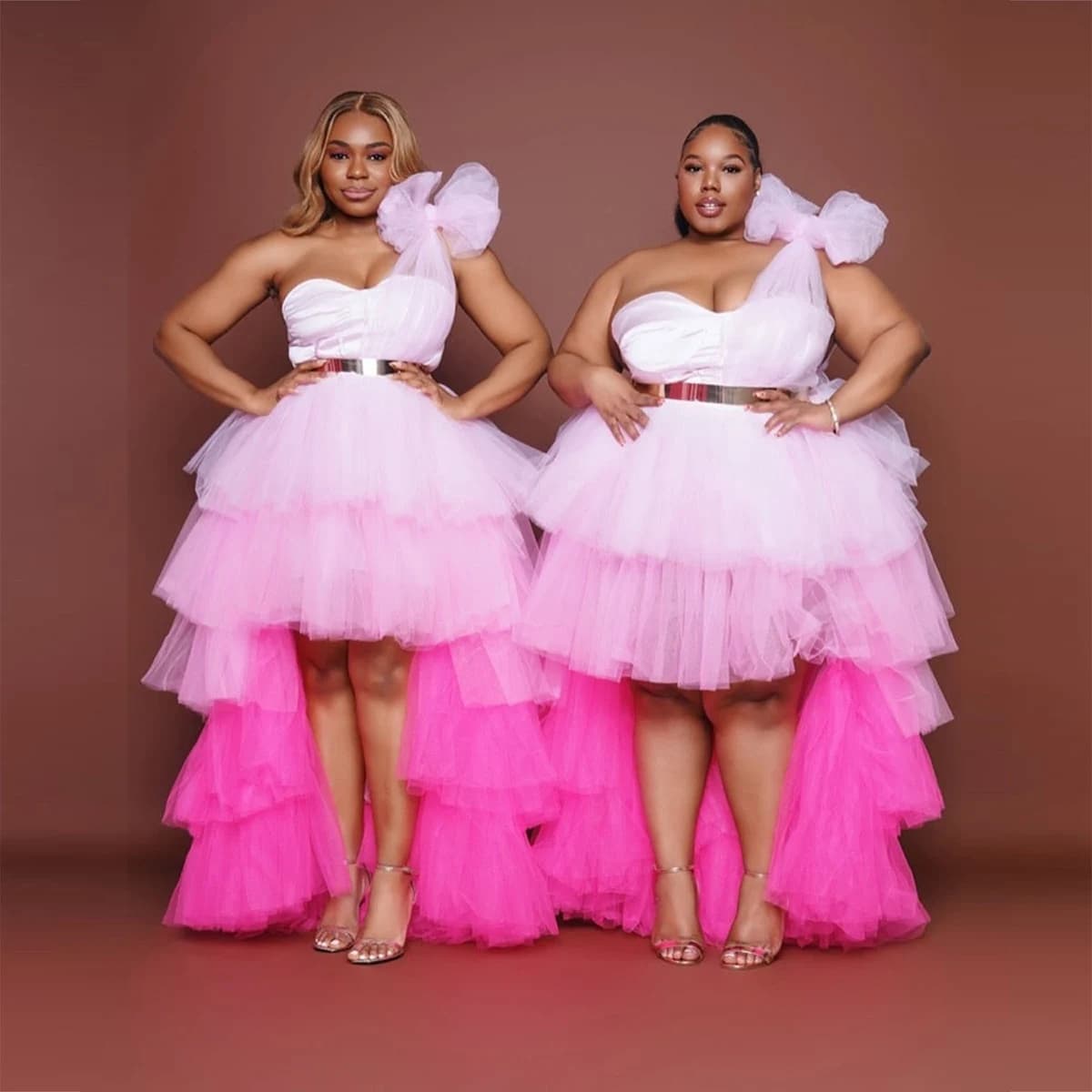 Magnifiques robes de bal roses asymétriques en tulle à volants, robes de soirée trapèze pour femmes,