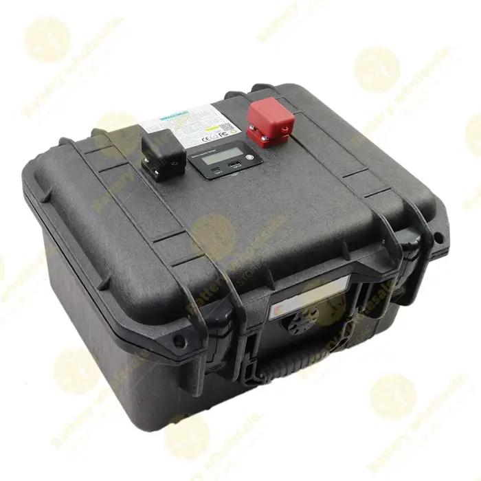 Batterie LiFePO4 12, 8V 30Ah 50Ah 100Ah 120Ah 150Ah avec Bluetooth intégré