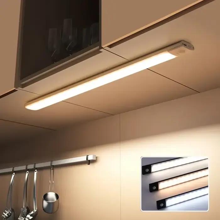 Sous-meuble lumières LED capteur de mouvement veilleuse USB Rechargeable lampes à intensité variable pour armoires de cuisine chambre armoire éclairage