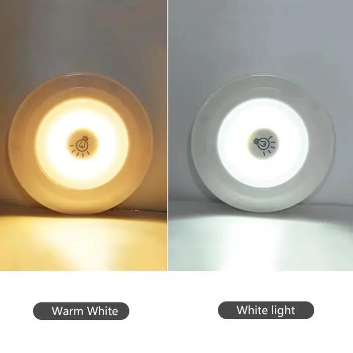 Lumière LED à intensité variable pour sous-meuble