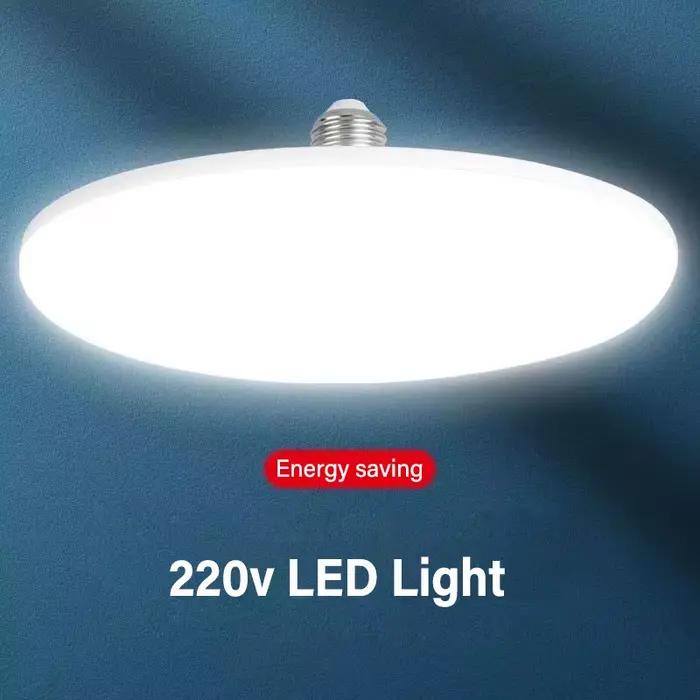 Ampoule LED à économie d'énergie domestique
