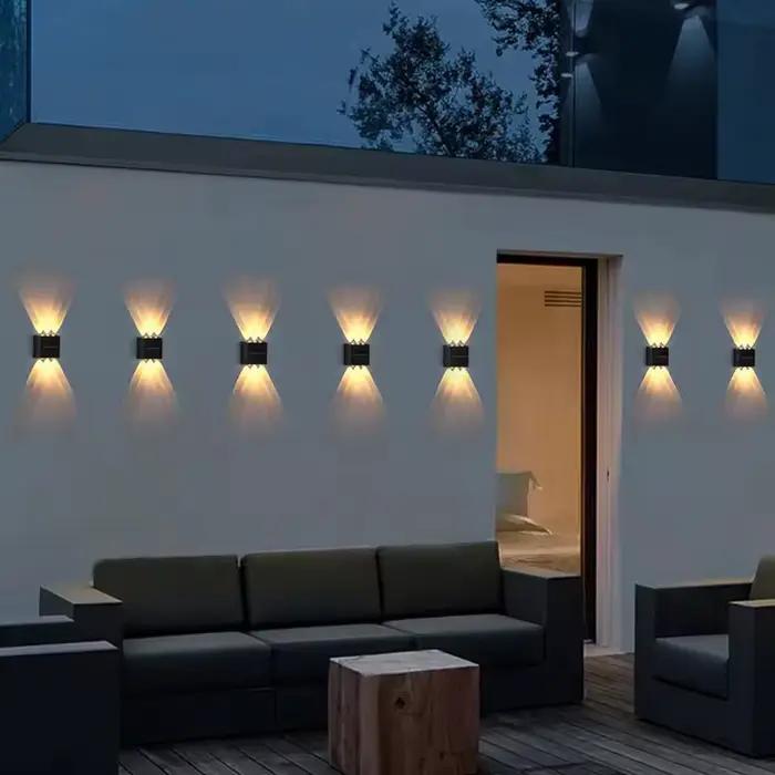Lampe solaire extérieure murale 10 LED étanche pour jardin
