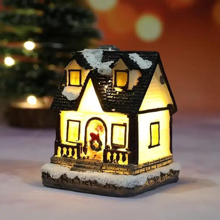 Maison de noël ornements lumineux cadeau