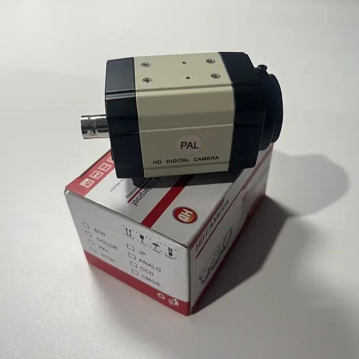 Caméra de sécurité analogique HD 1080P AHD CVI TVI CVBs 4-en-1 mini CCTV avec monture CS