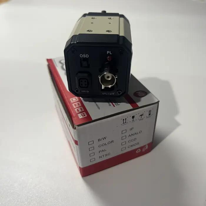 Caméra de sécurité analogique HD 1080P AHD CVI TVI CVBs 4-en-1 mini CCTV avec monture CS