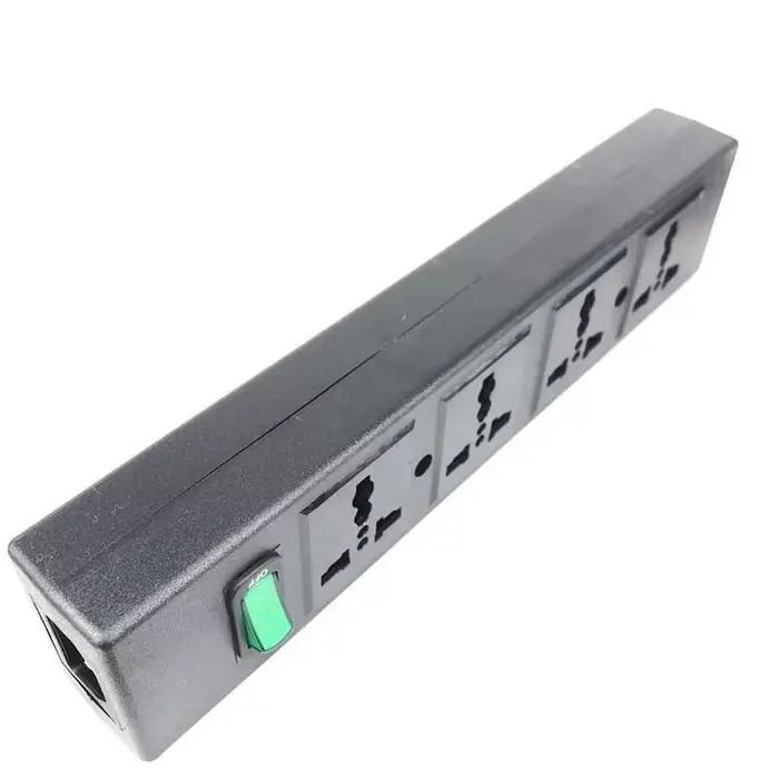 Multiprise universelle PDU à 4 voies